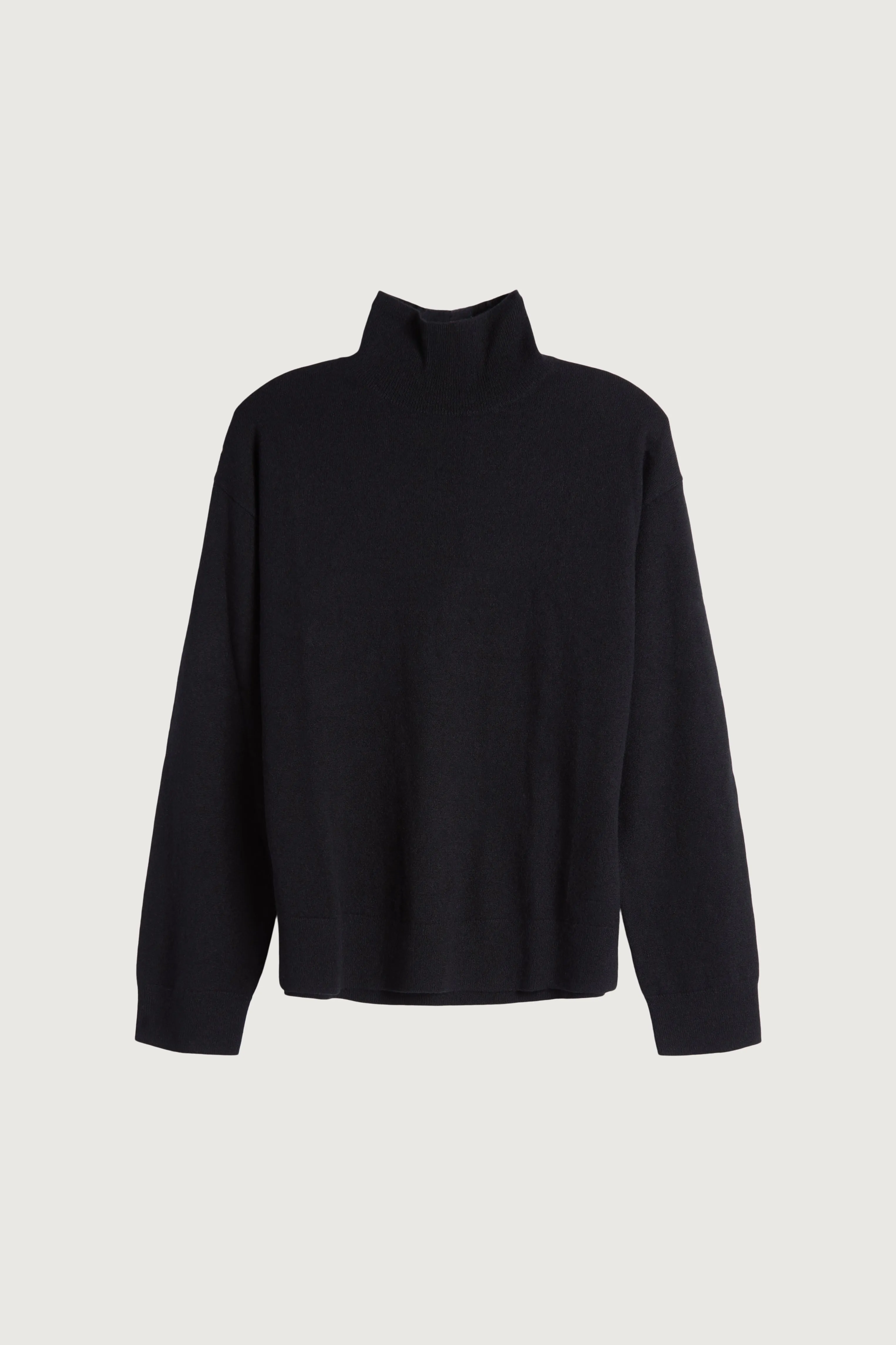 100% CASHMERE TURTLENECK SWEATER