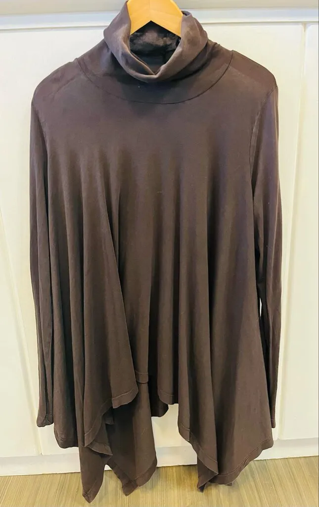 3 Dots Brown Long Sleeve - Size XL