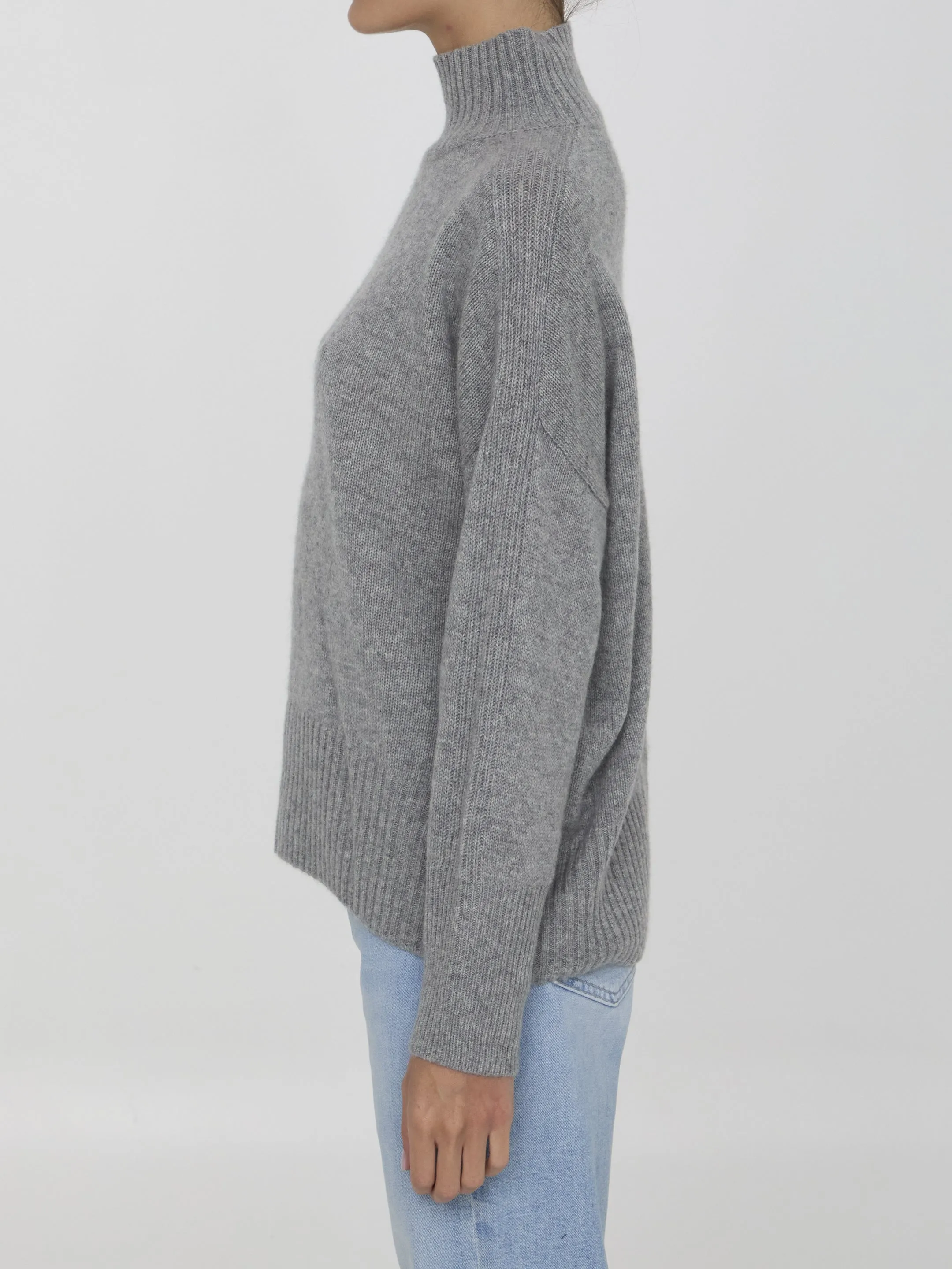 Allude Cashmere Turtleneck Jumper Sweater