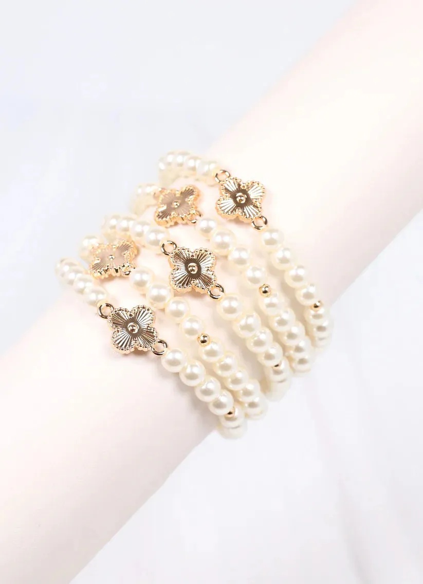 Devitto Pearl Clover Bracelet Set