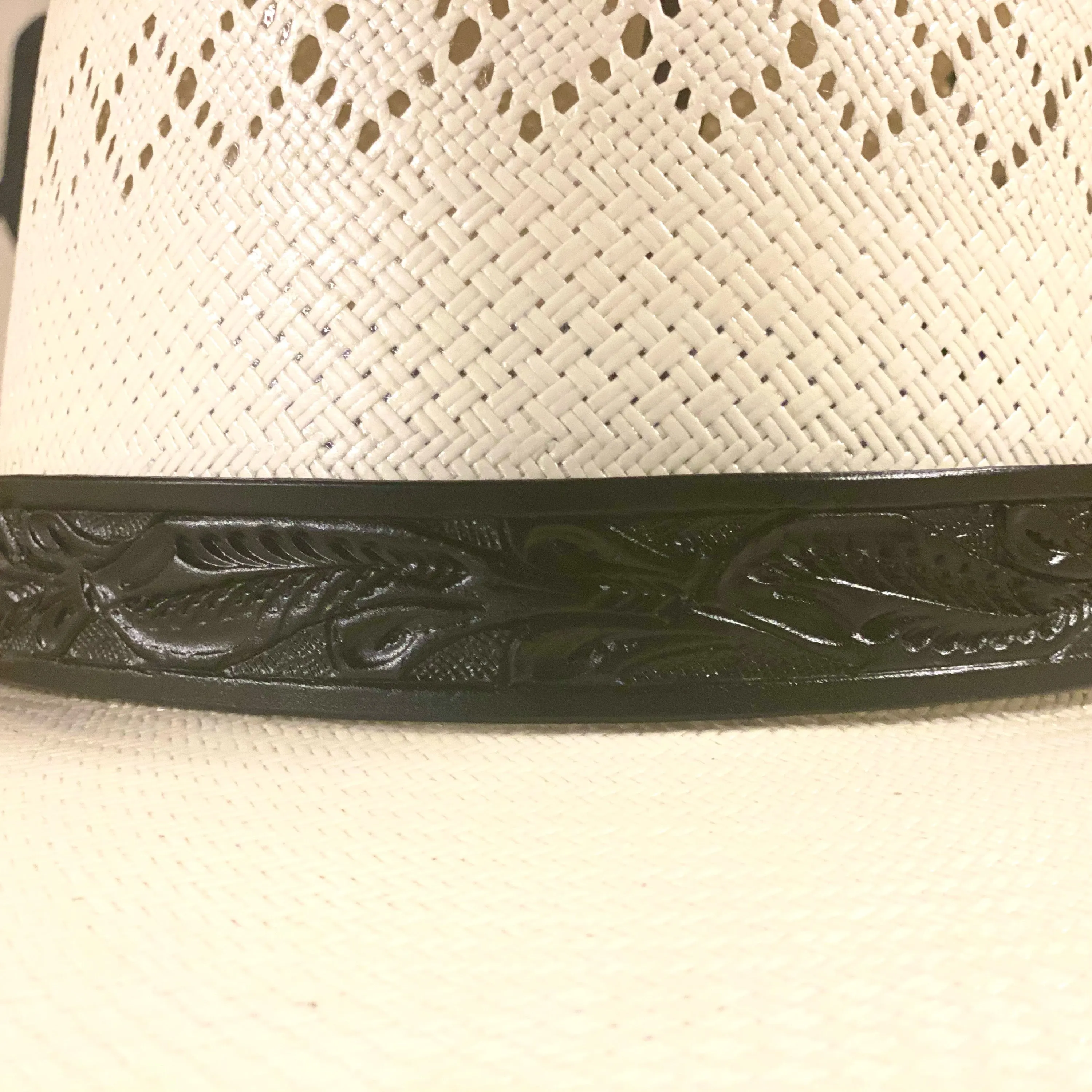 Hatband HB73-BK | 1" Leather Carved Black