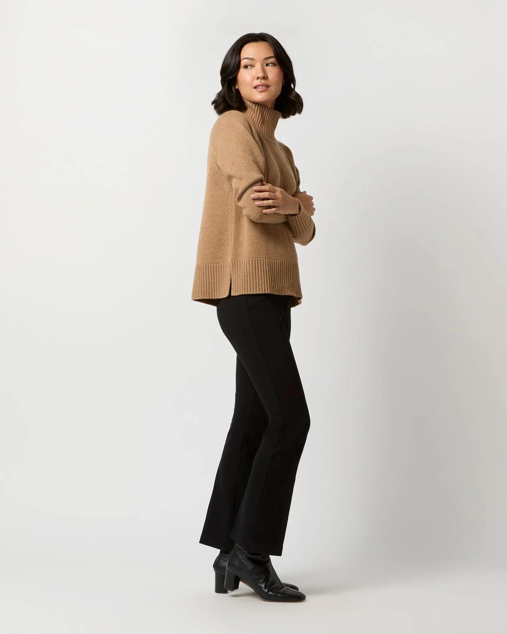 Lisette Turtleneck Sweater in Camel Cashmere