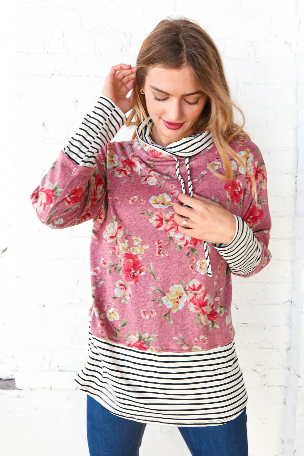 Mauve Floral Stripe Color Block Turtleneck (dropship)