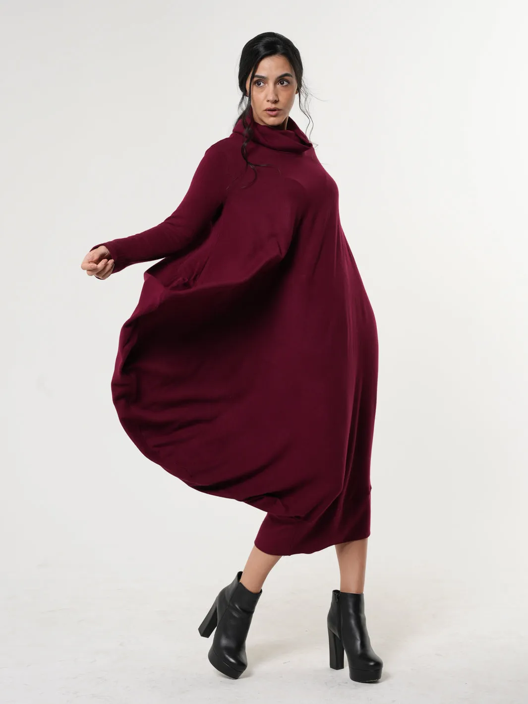 Soft Loose Turtleneck Dress In Burgundy